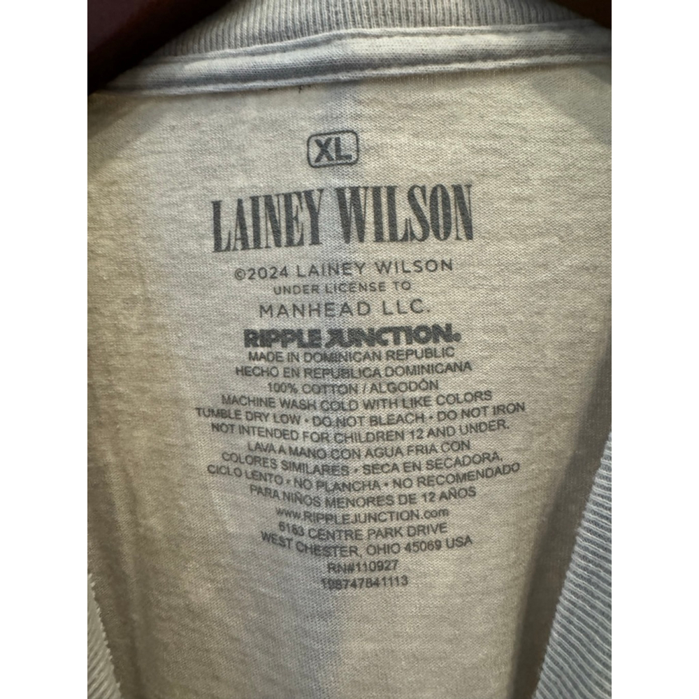 Ripple Junction Lainey Wilson Short Sleeve Tee XL - Picture 3 of 3